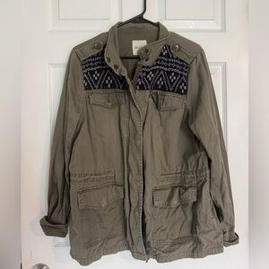 Women’s Army Green Shacket with design